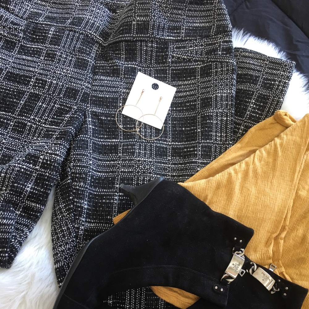 Black and white plaid pants